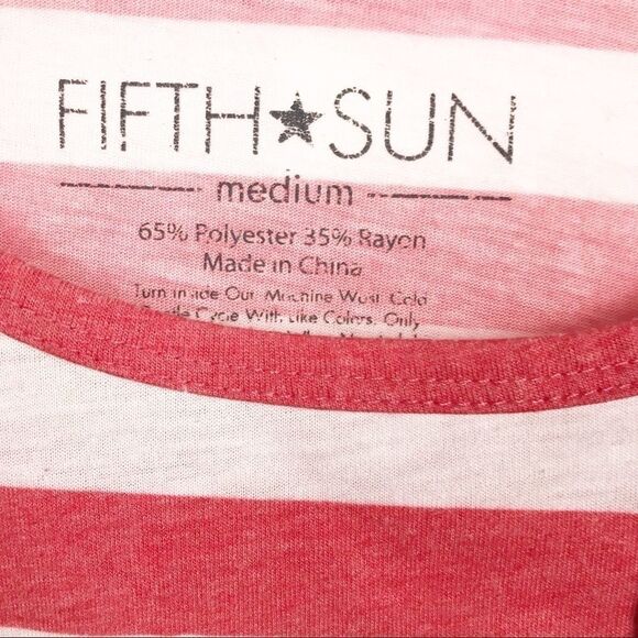 FIFTH SUN American Flag cropped tank top. - Picture 3 of 3